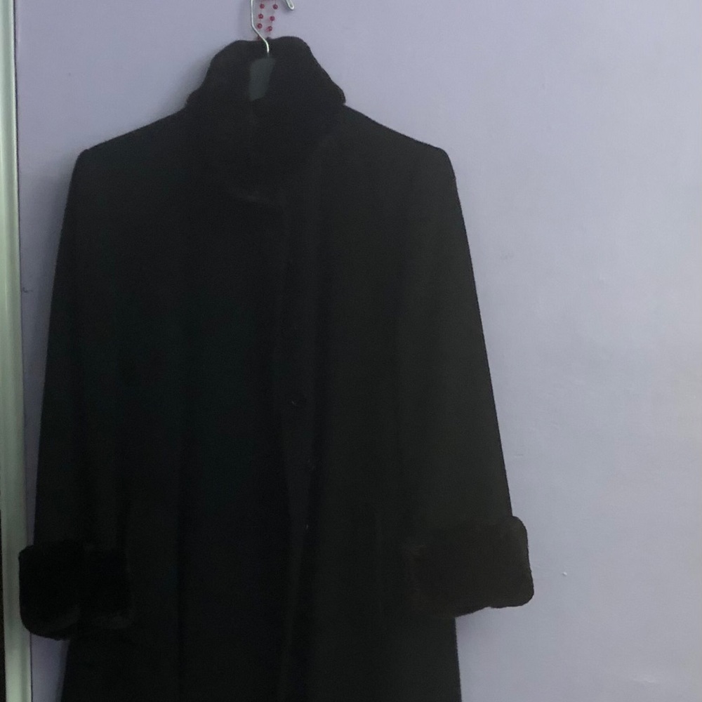 SEARLE 100% CASHMERE COAT SZ 2 PETITE